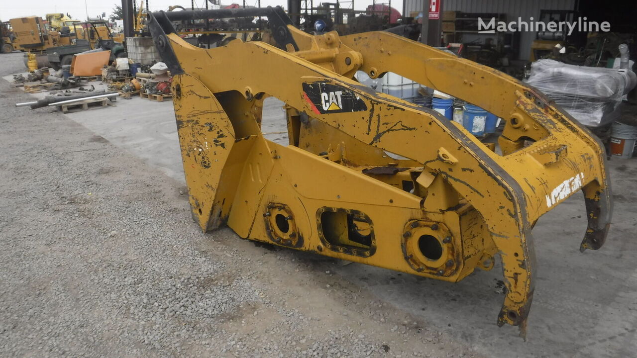 الهيكل (الشاسيه) CHASIS 258-2774 لـ جرافة انزلاقية التوجيه Caterpillar 262C