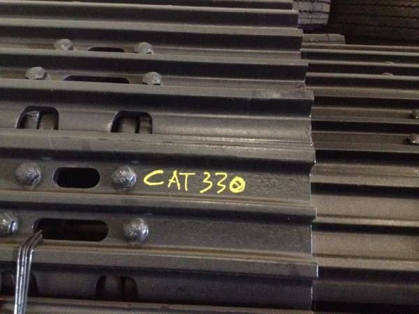 Caterpillar 330BL/CL Track Chains chassis