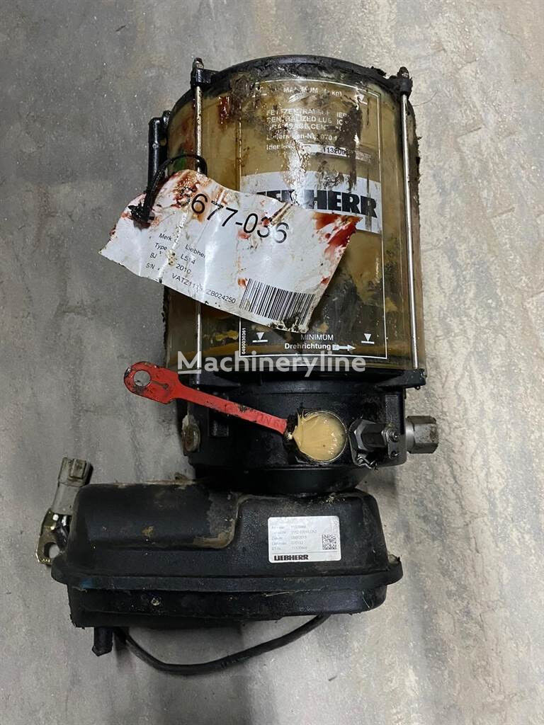 Liebherr L514 - 10330458 - Central Lubricating system Chassis