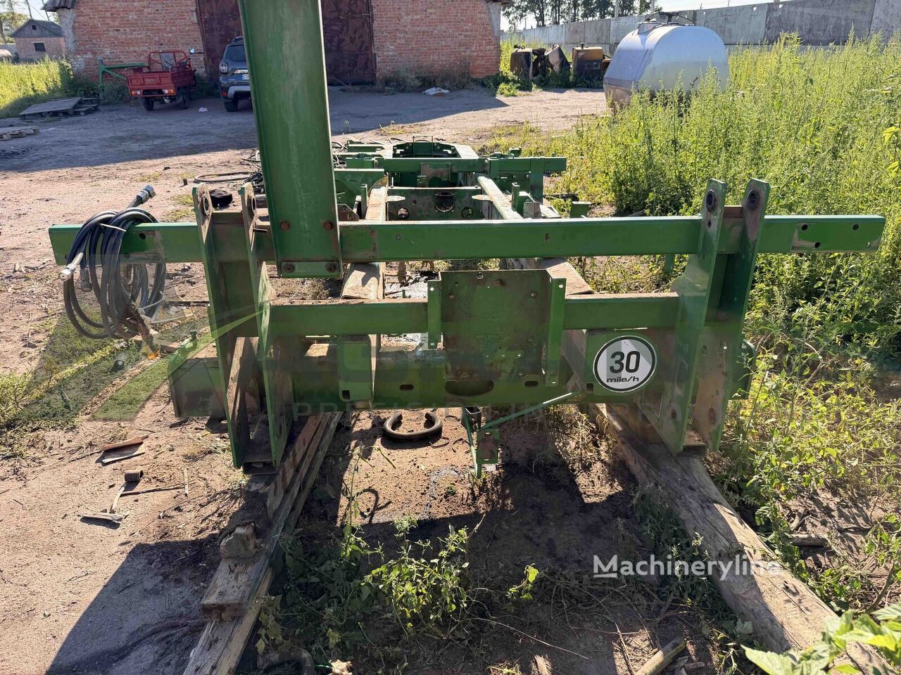 الشاسيه الإطار الرئيسي لجون دير AN304985 لـ John Deere - Agroline