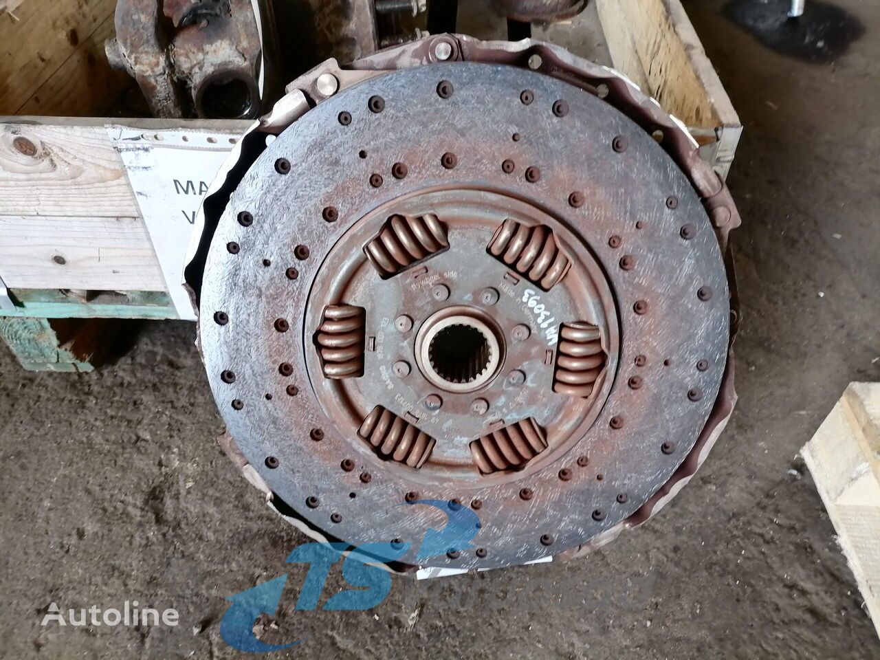 sidurikorv Scania Clutch 574843 tüübi jaoks sadulveoki Scania R560