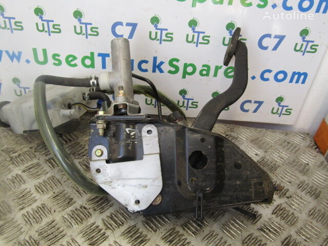 pedał sprzęgła Mitsubishi 3C11 / 3C13 CLUTCH CYLINDER do ciężarówki