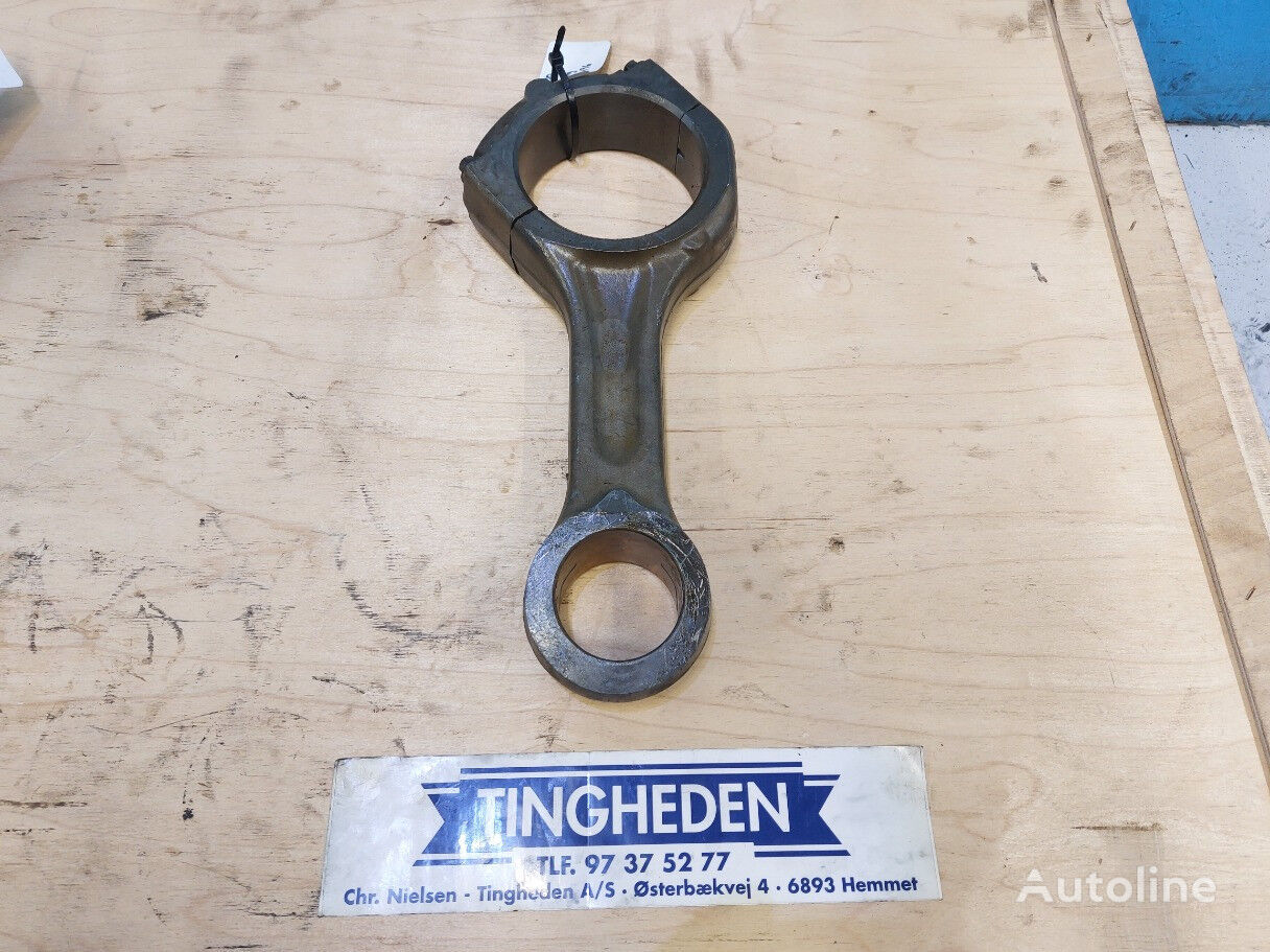 connecting rod for Massey Ferguson 9380 grain harvester