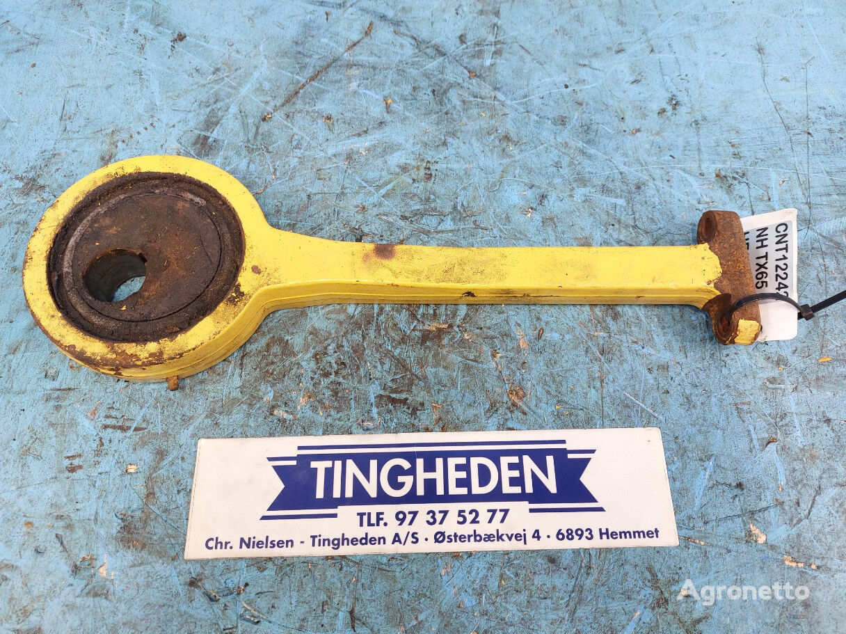 connecting rod for New Holland TX65 grain harvester