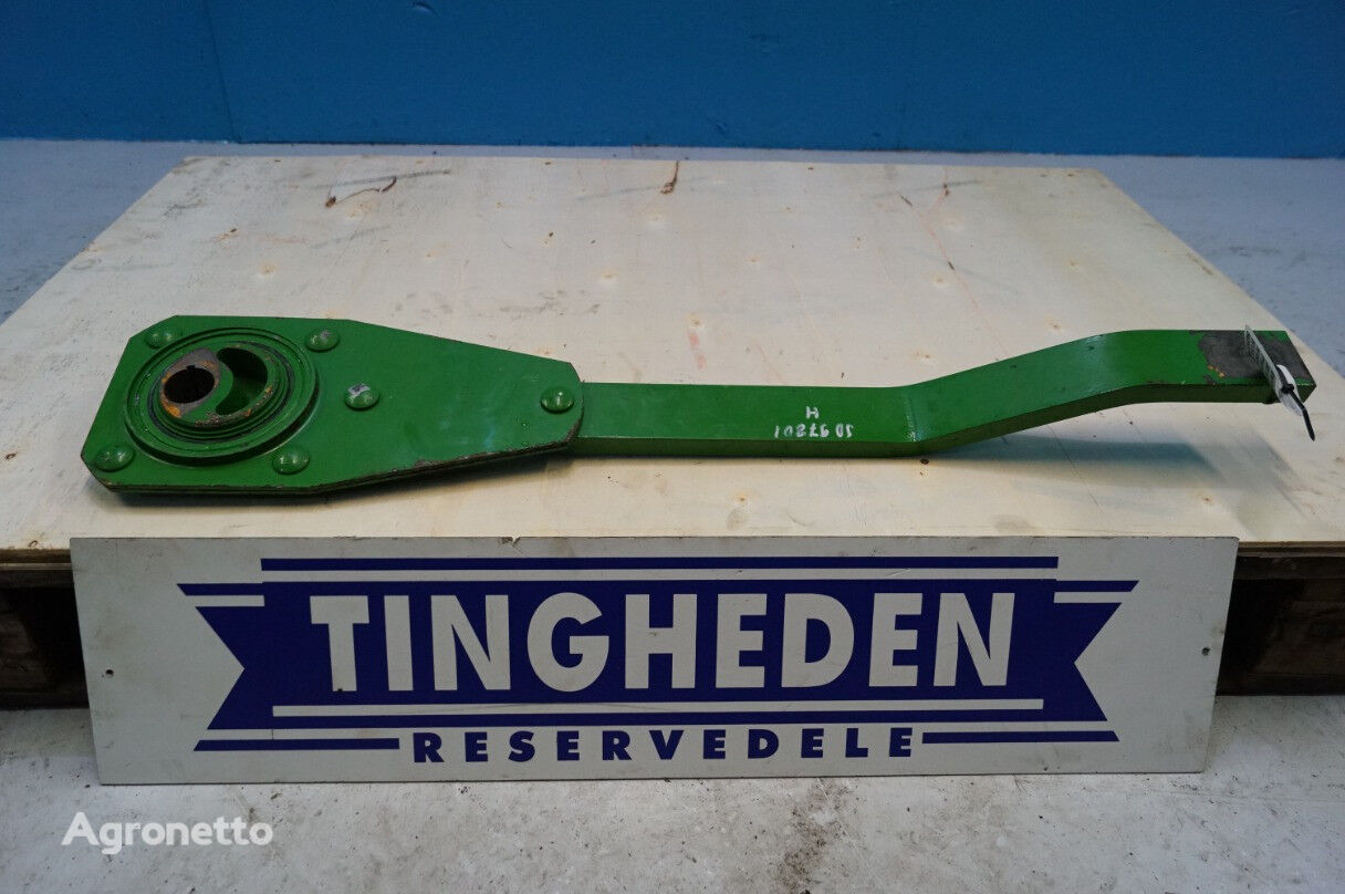 connecting rod for John Deere John Deere 9780i CTS Reservedelsnummer: H150034 H134118 Ring på +45 97375277 eller send en mail på parts@tingheden grain harvester