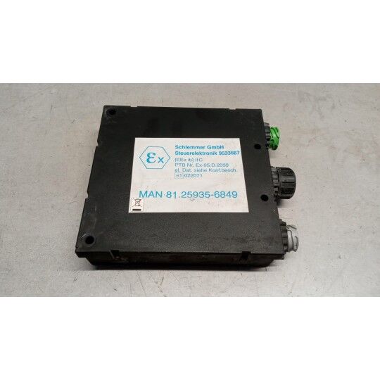 81.25935-6849 control unit for MAN TGX euro 6 truck