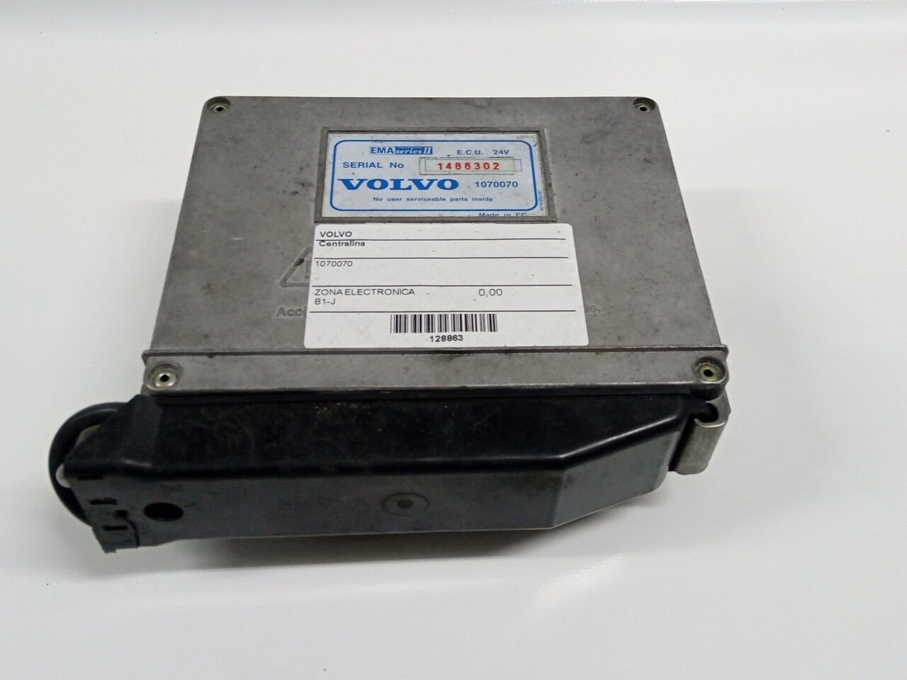 1070070 control unit for Volvo truck