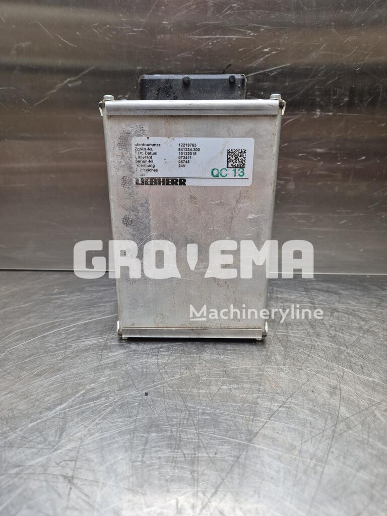 Liebherr Caja de aire acondicionado 9002864 unidad de control - Machineryline