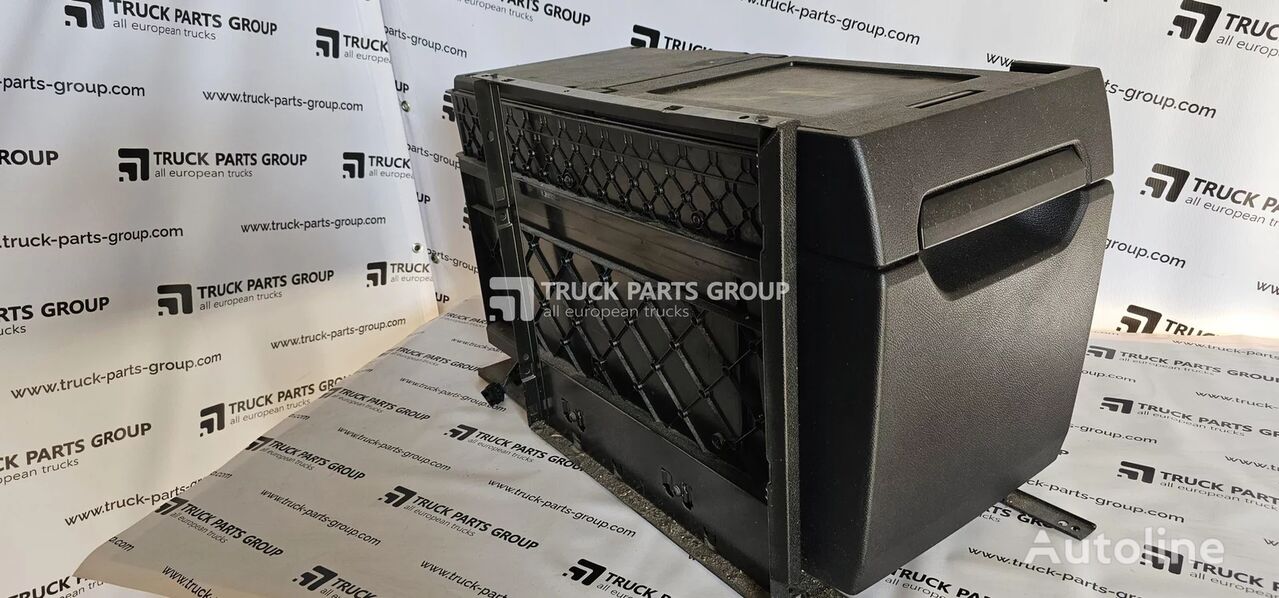 unité de commande Mercedes-Benz ACTROS MP4 EURO6 cab fridge, cooling system 9608400943, 96082003 pour tracteur routier Mercedes-Benz MERCEDES BENZ ACTROS MP4 EURO6 cab fridge, cooling system 9608400943, 9608200306,  9608401243, 9618406143, 96084000439, 96184058439, 9608406843, 9608400943, 9618406143, 9608403343, 9618406443, 9608400143,  9618405943, 9608400143, 9608401143, 9618406343,  9618402574