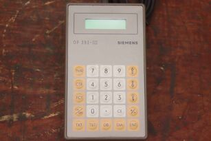 Venta de Siemens OP 393-III 6ES5393-OUA 15 unidad de control para maquinaria industrial - Imagen 13 | Machineryline PE Siemens OP 393-III 6ES5393-OUA 15 unidad de control para maquinaria industrial | Imagen 13 - Machineryline