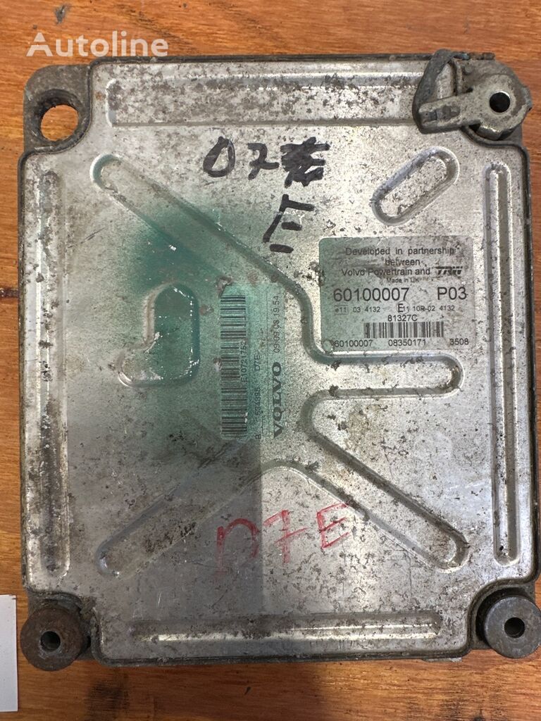 kuorma-auto Volvo ECU 60100007 PO3 ohjausyksikkö