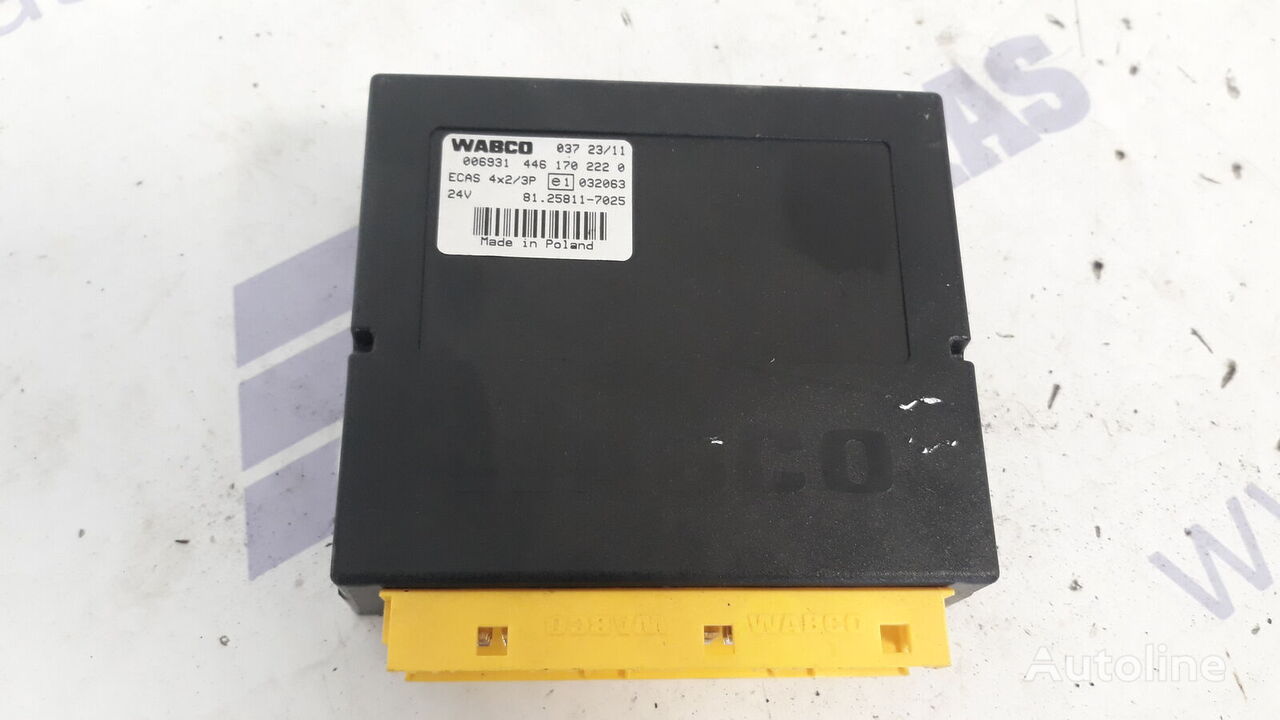 WABCO control unit for MAN TGX truck tractor