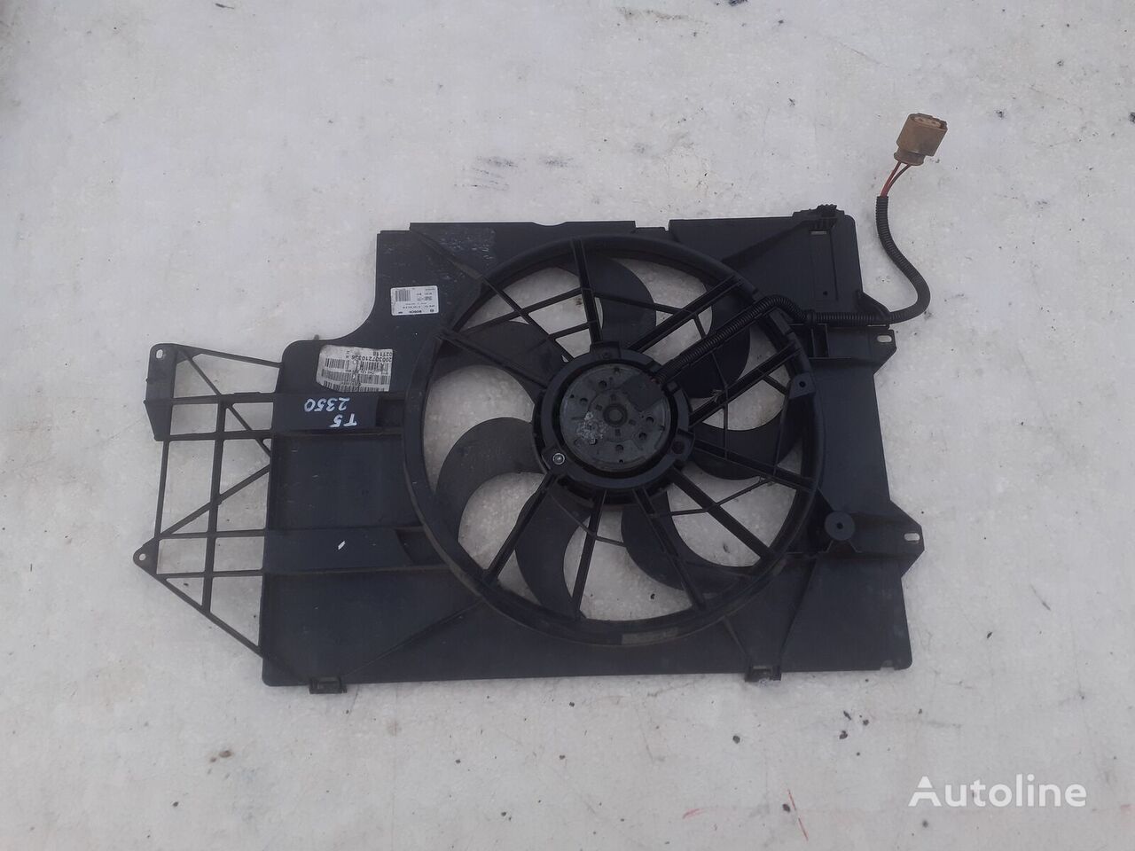 Behr 1.9 TDI ventilador de refrigeración para Volkswagen TRANSPORTER V (T5) Minibus / passenger (7HB, 7HJ, 7EB, 7EJ, 7EF, 7EG, 7HF, 7E furgoneta de carga