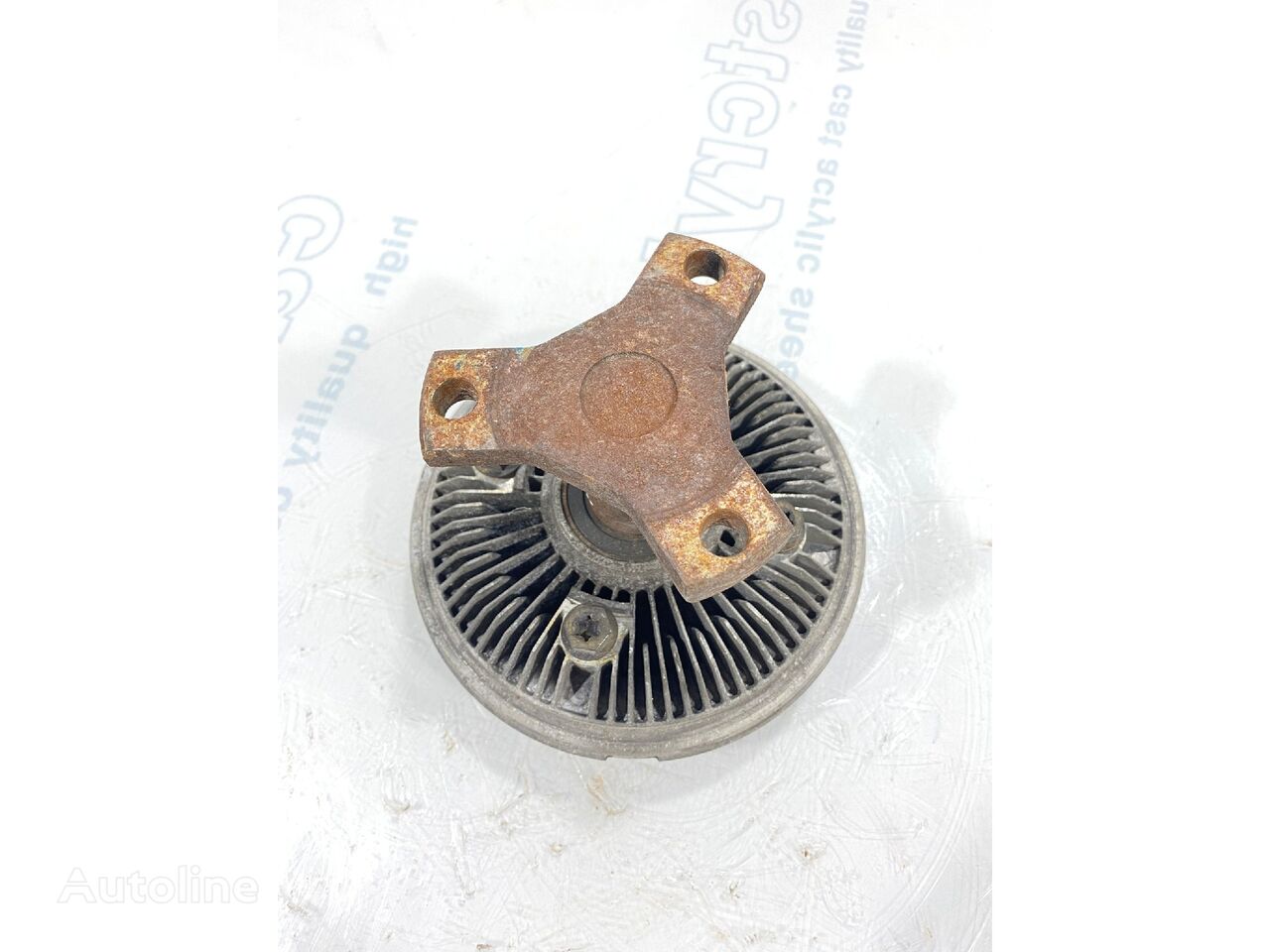 Ventilador de radiador IVECO Eurocargo Núcleo do Ventilador 500392864 para camião IVECO - Autoline