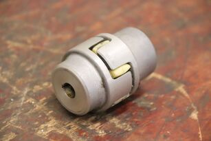 Welle d 10/19 mm coupling for industrial equipment