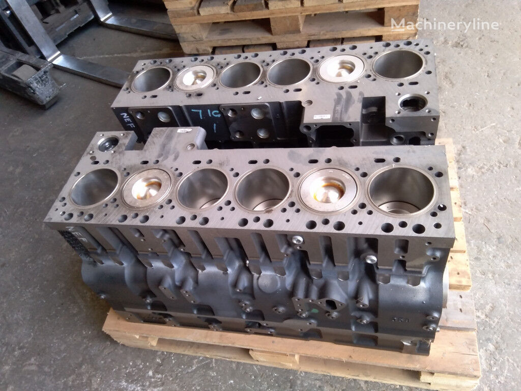 Case 429461A1 429461A1 cylinder block for Case CX330 excavator