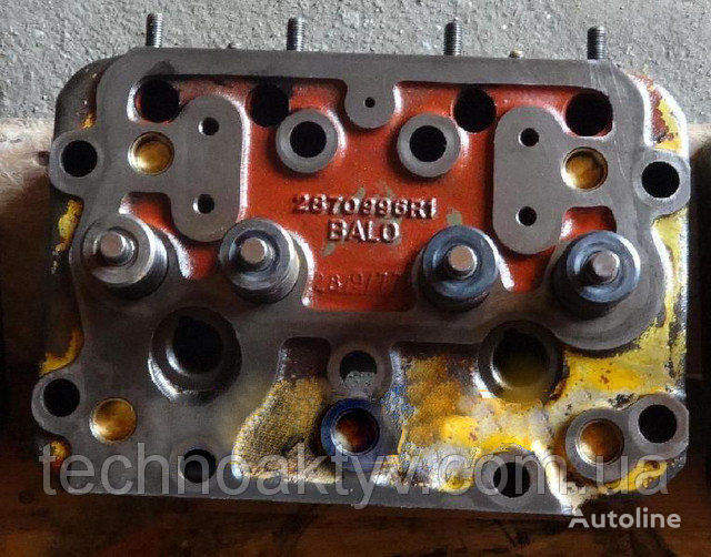 cylinder head for HANOMAG D900 - D963, D964, D966 excavator