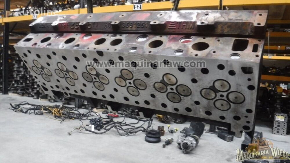 3691521 cylinder head for excavator