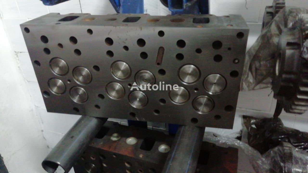 cylinder head for DAF XF95 CF85 truck tractor