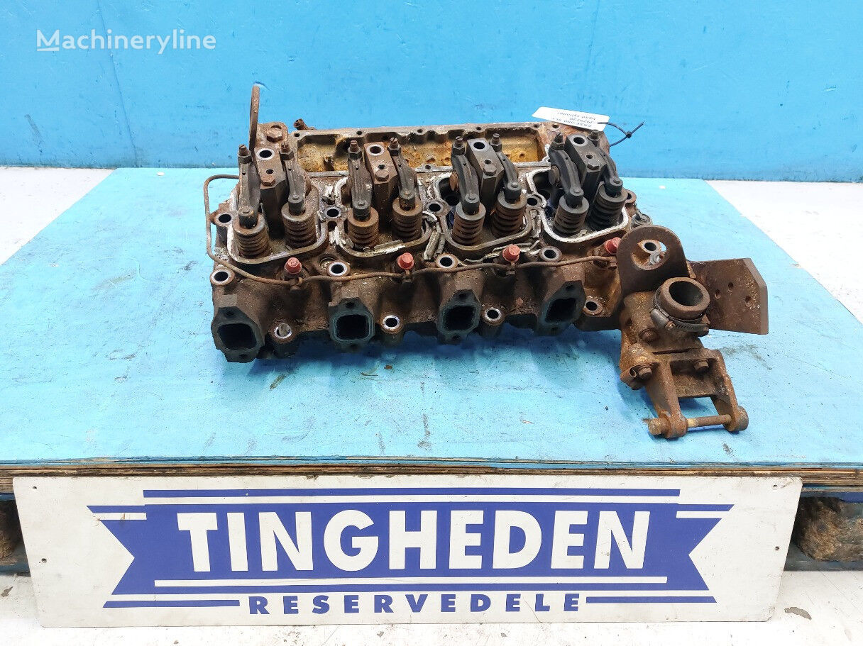 Cylinder head for Case 580 SLE backhoe loader - Machineryline