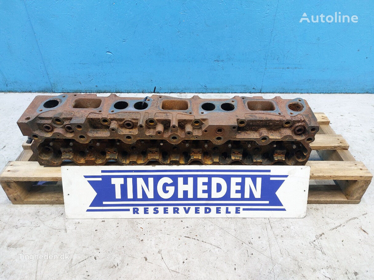 cylinder head for John Deere 9680 WTS grain harvester