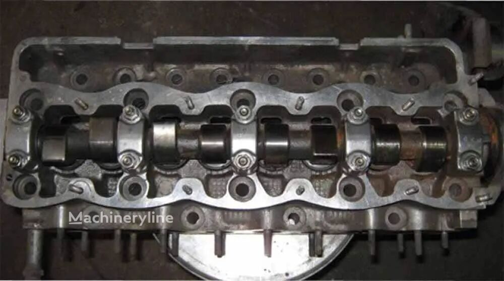 cylinder head for Demag DF9 excavator