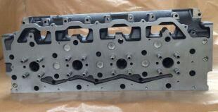 KM6128111012A KM6128111012A cylinder head for excavator