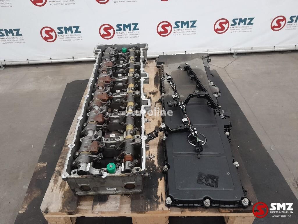 Mercedes-Benz Occ nokkenas + nokkenashuis + kleppendeksel Merced cylinder head for truck