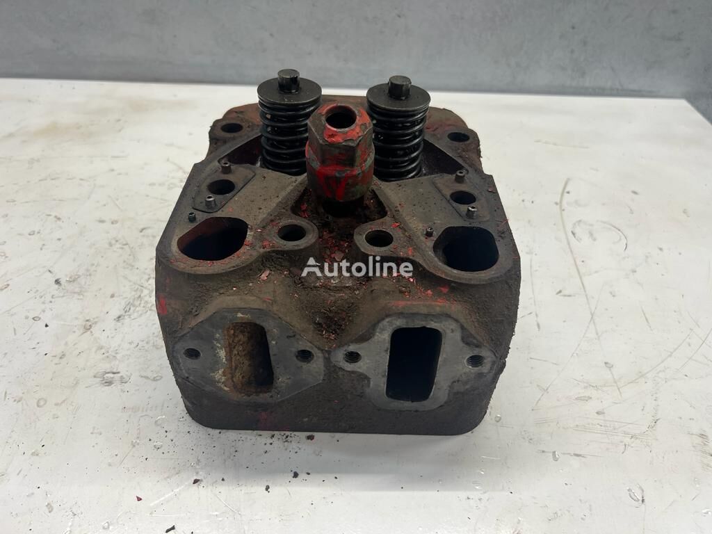 Scania cylinder head for truck