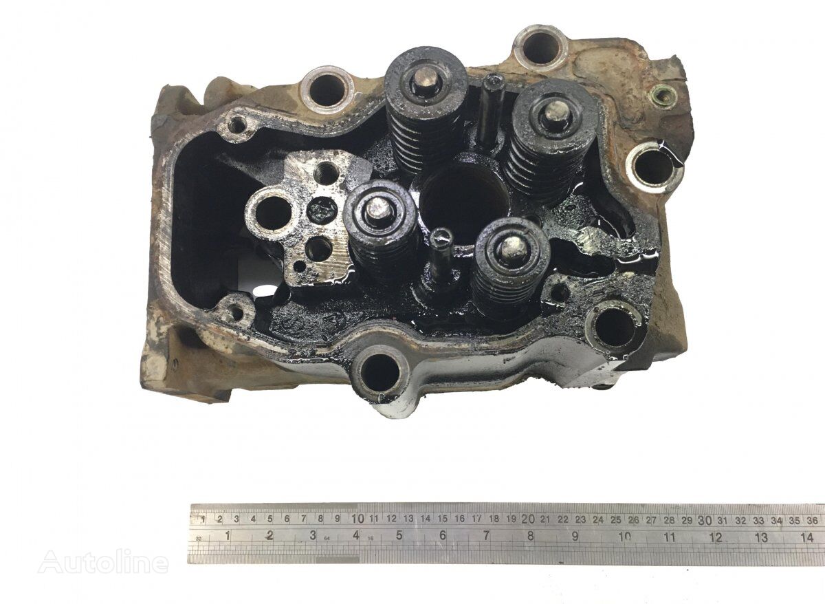 Scania 4-series 124 (01.95-12.04) cylinder head for Scania 4-series (1995-2006) truck tractor