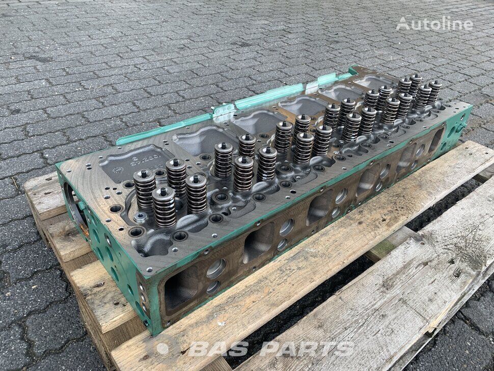 Volvo 22467253 cylinder head for Volvo truck