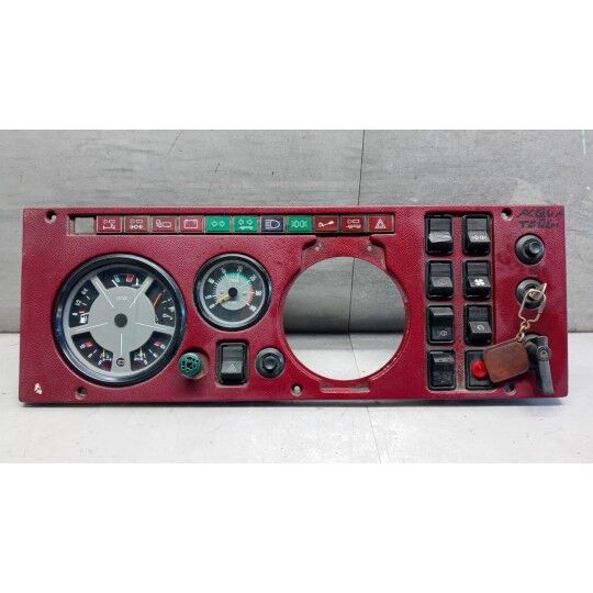 4695195 dashbord for IVECO 170NC lastebil