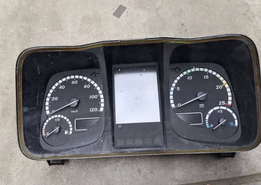 dashboard for Mercedes-Benz Actros MP4  truck