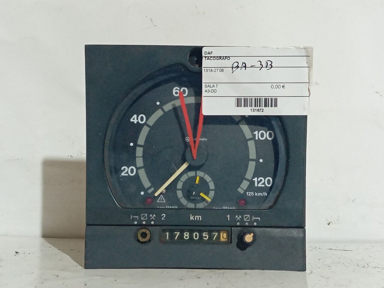 1318-27 dashboard for DAF truck