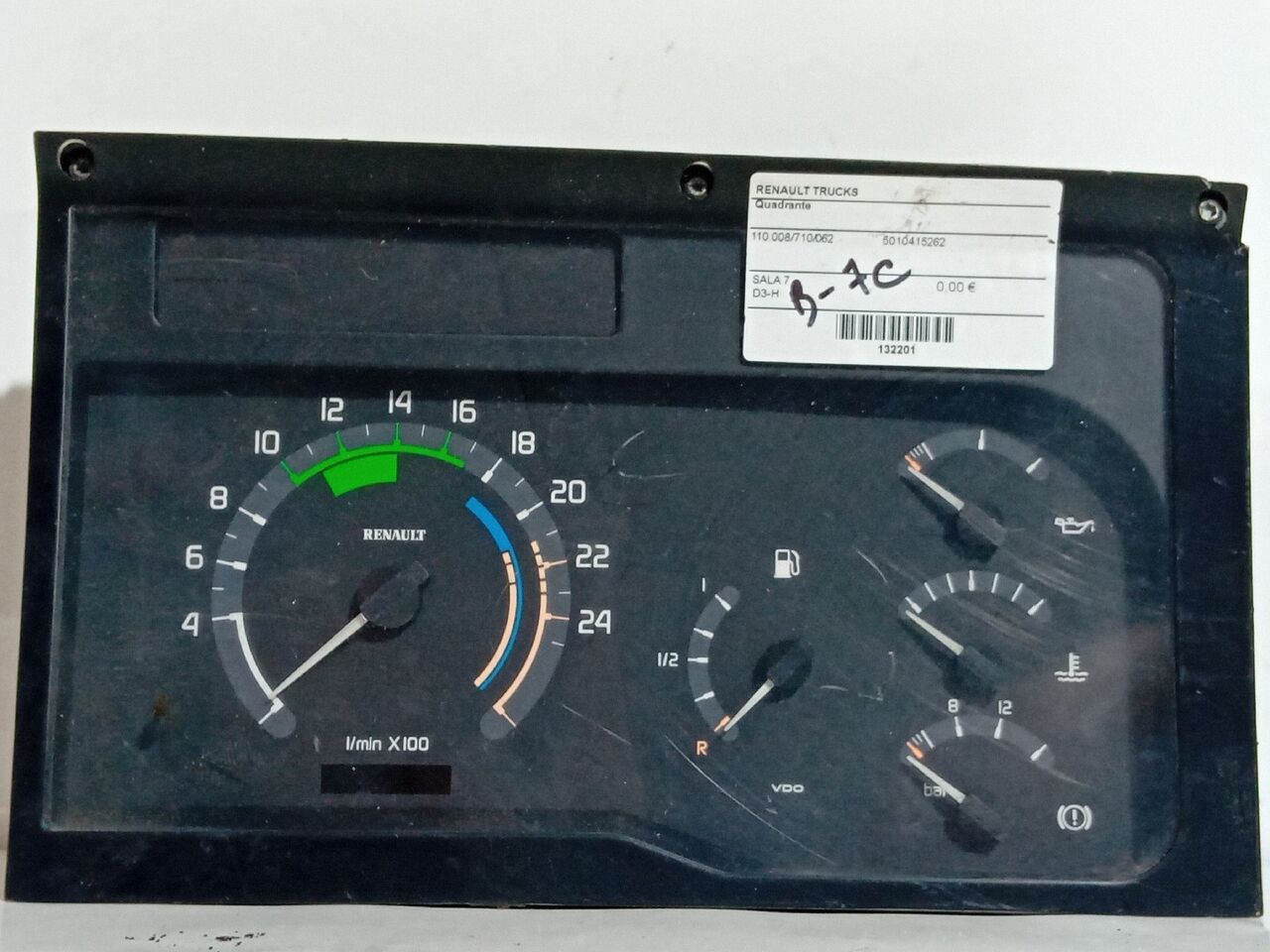 Dashboard for Renault AE/MAGNUM/PREMIUM/MIDLUM/MAJOR/MIDDLE/KERAX truck - Autoline