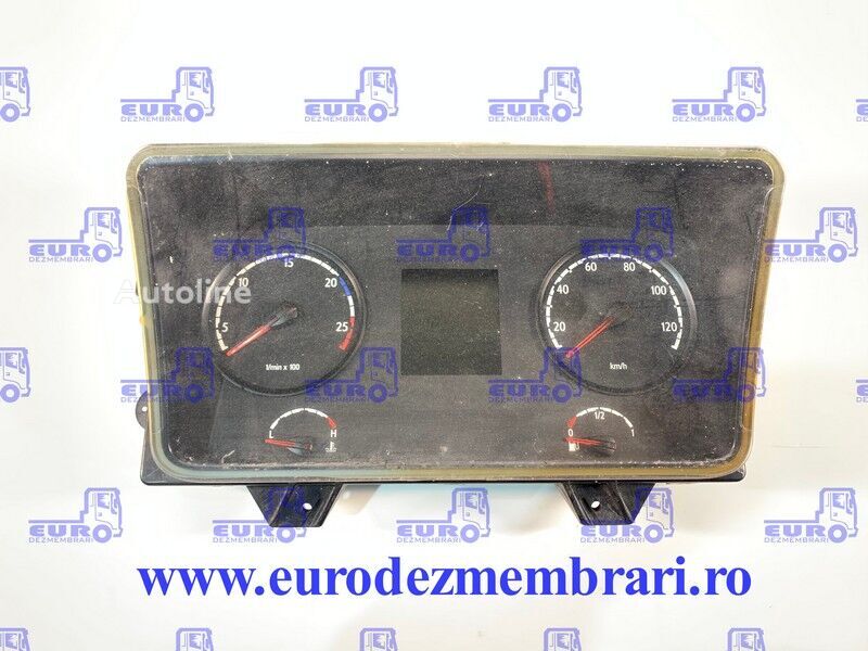 Tableau de bord PANNEAU D'HORLOGE SCANIA R P G 1929124, 2020196, 2052210, 206158 pour tracteur routier Scania R P G - Autoline
