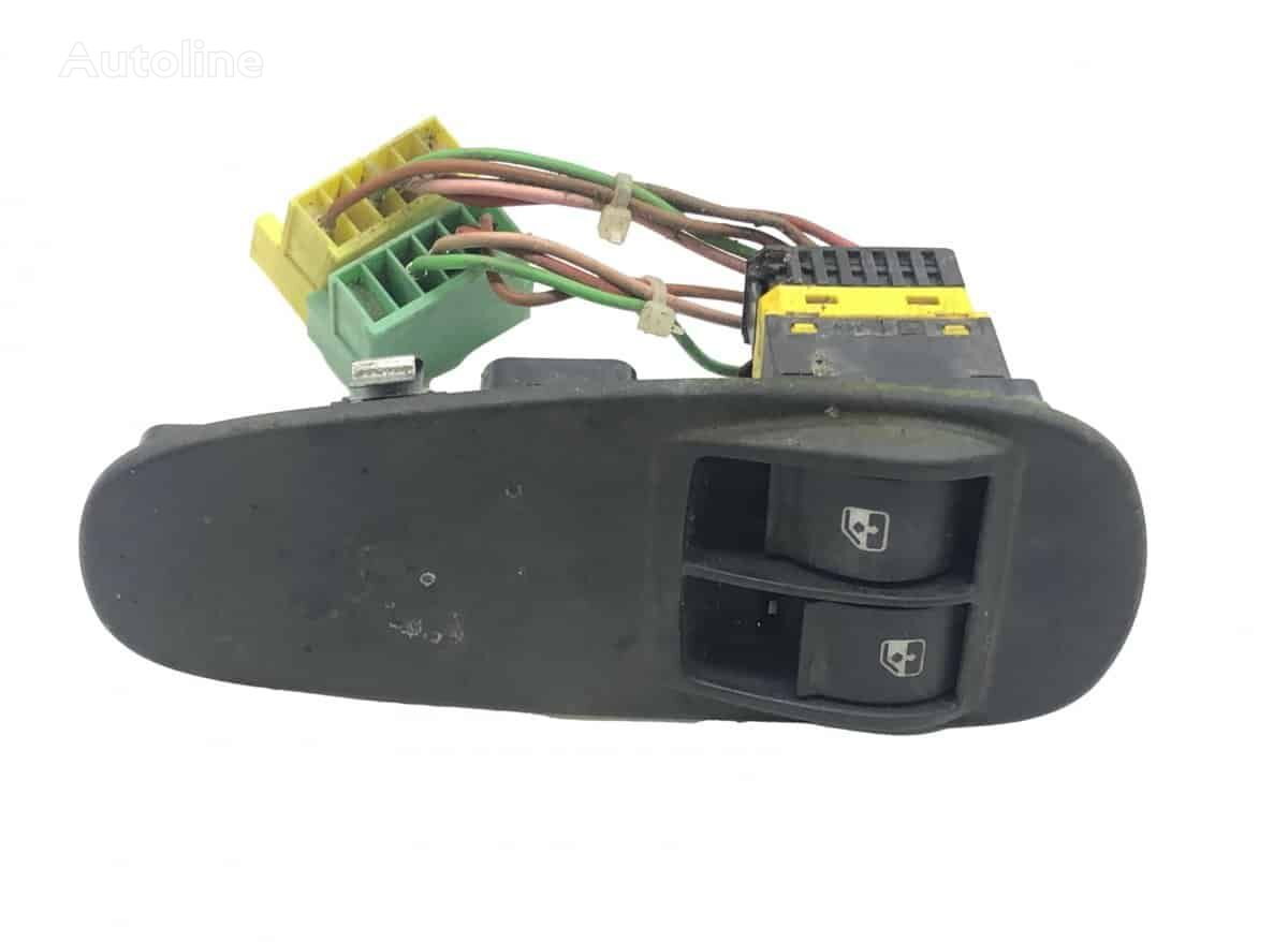 Comutator geamuri electrice stânga dashboard for IVECO cu două butoane și conectori colorati truck