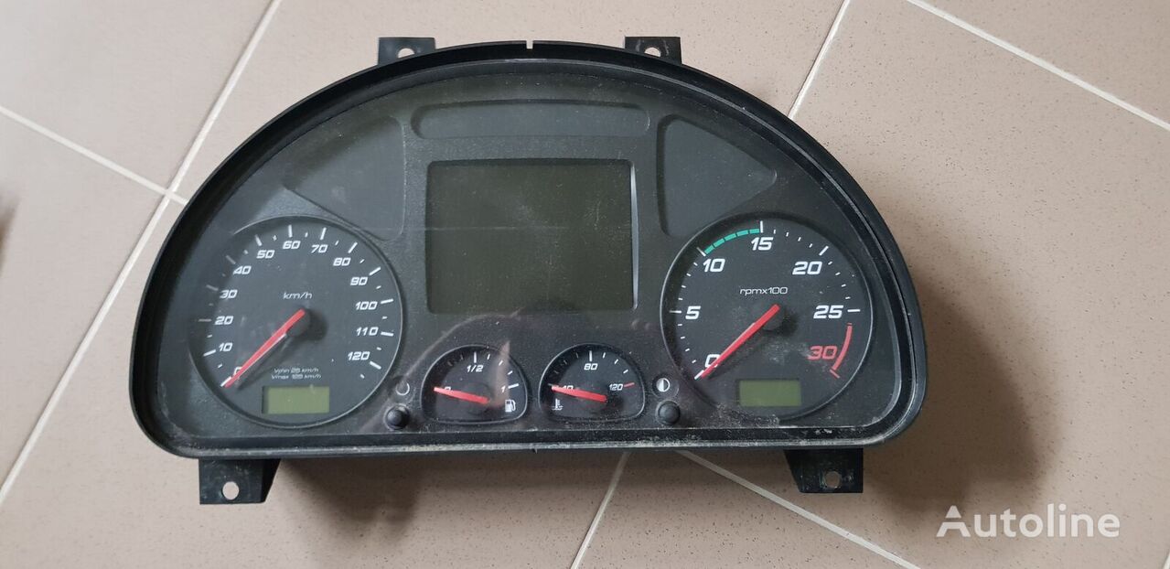 deska rozdzielcza IVECO STRALIS EURO6, EURO 6 emission instrument panel, dashboard, inst do ciągnika siodłowego IVECO Stralis