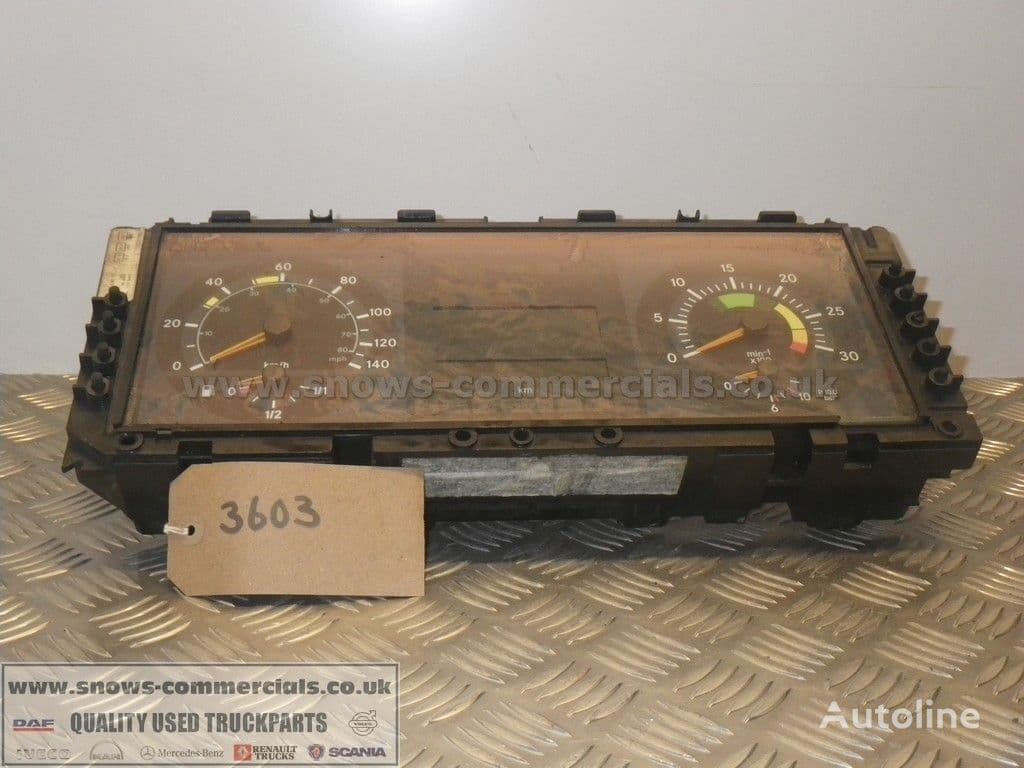 Instrument Panel A0014465021 Armaturenbrett für Mercedes-Benz Atego 815  LKW