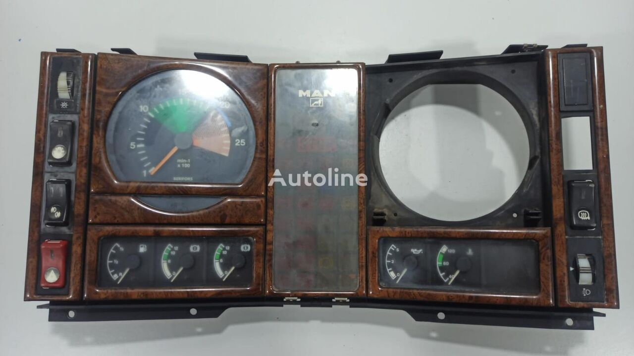 MAN : M2000 Painel de Instrumentos 81272026107 dashboard for MAN truck