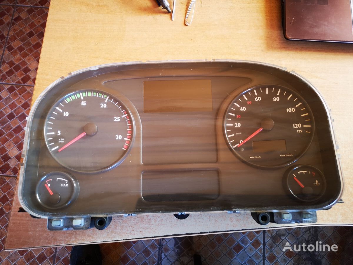 MAN TGL , 81.27202-6166 dashboard voor MAN TGL 8.180 , 81.27202-6166 vrachtwagen