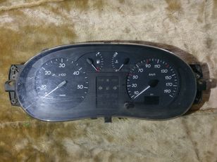 Renault MASTER  自動車のためのRenault P8200140413B 21667294-5 ダッシュボード