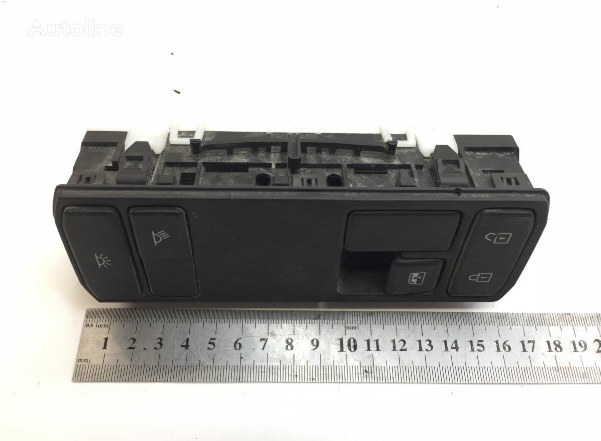 Scania R-Series (01.16-) 2569030 dashboard for Scania L,P,G,R,S-series (2016-) truck tractor