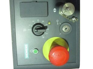 Siemens PP012-S/ GB602-OP43G-H880-A1 dashboard for industrial equipment