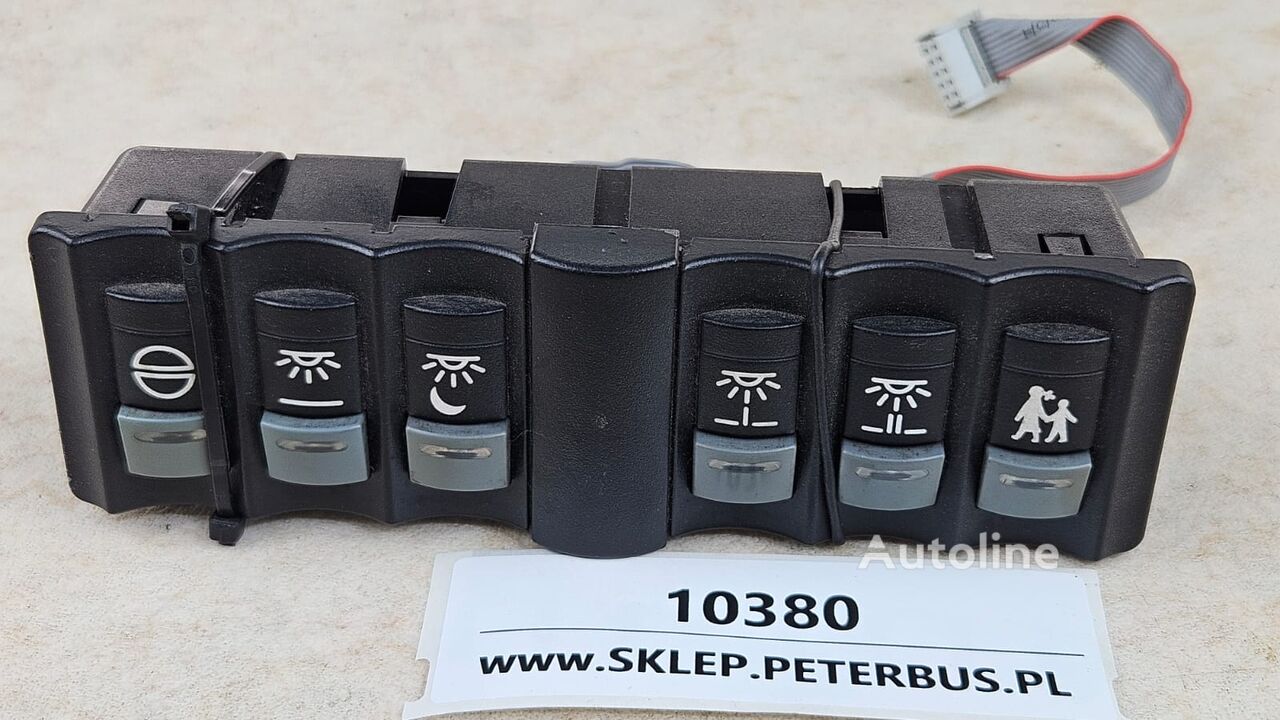 Bảng điều khiển VDO 1368.0046030400 dành cho xe buýt Neoplan để bán | Autoline VN Bảng điều khiển VDO 1368.0046030400 dành cho xe buýt Neoplan - Autoline