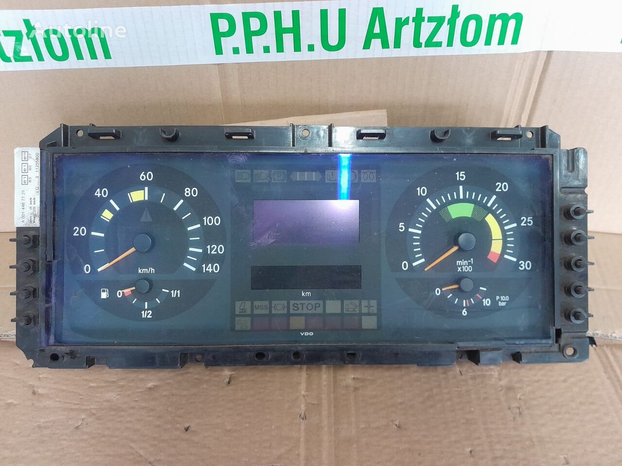 VDO 1556.151001000002 V:3.2 dashboard for bus