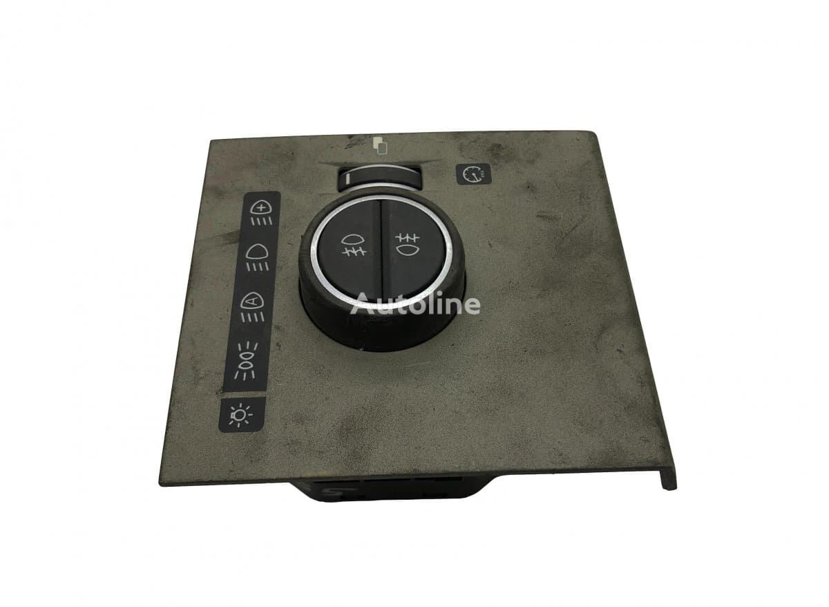 Volvo FM 22181536 dashboard voor Volvo vrachtwagen