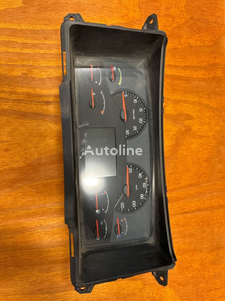 Volvo P02 21542184 dashboard for truck