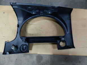 غطاء لوحة العدادات IVECO Verkleidung 504239780 لـ الشاحنات IVECO Euro-Cargo