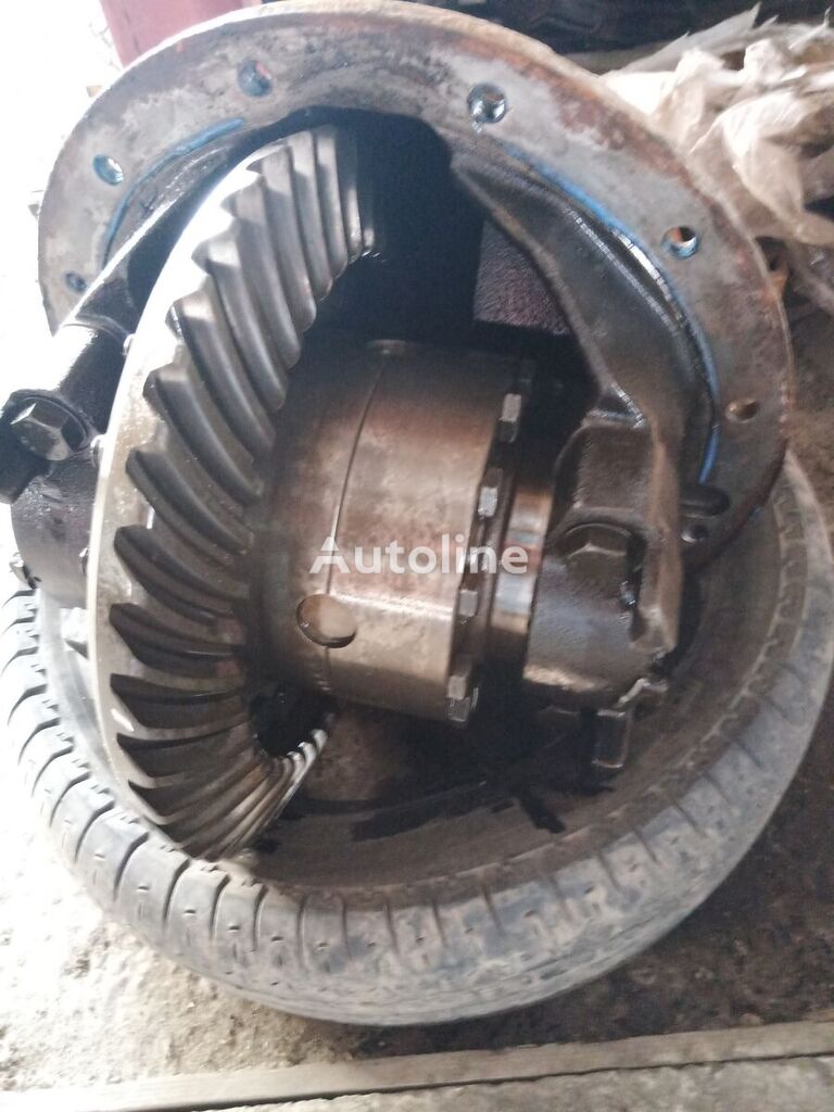 diferential Eaton 43/13 . 43/14 pentru autobuz Van Hool   915